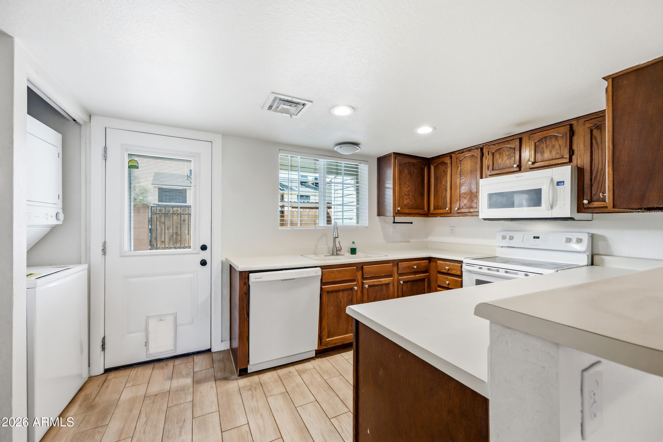 9831 South 48th Way, Unit 5 Phoenix, AZ 85044 - Photo 16 of 17 7-9831S48W5-ocupix-