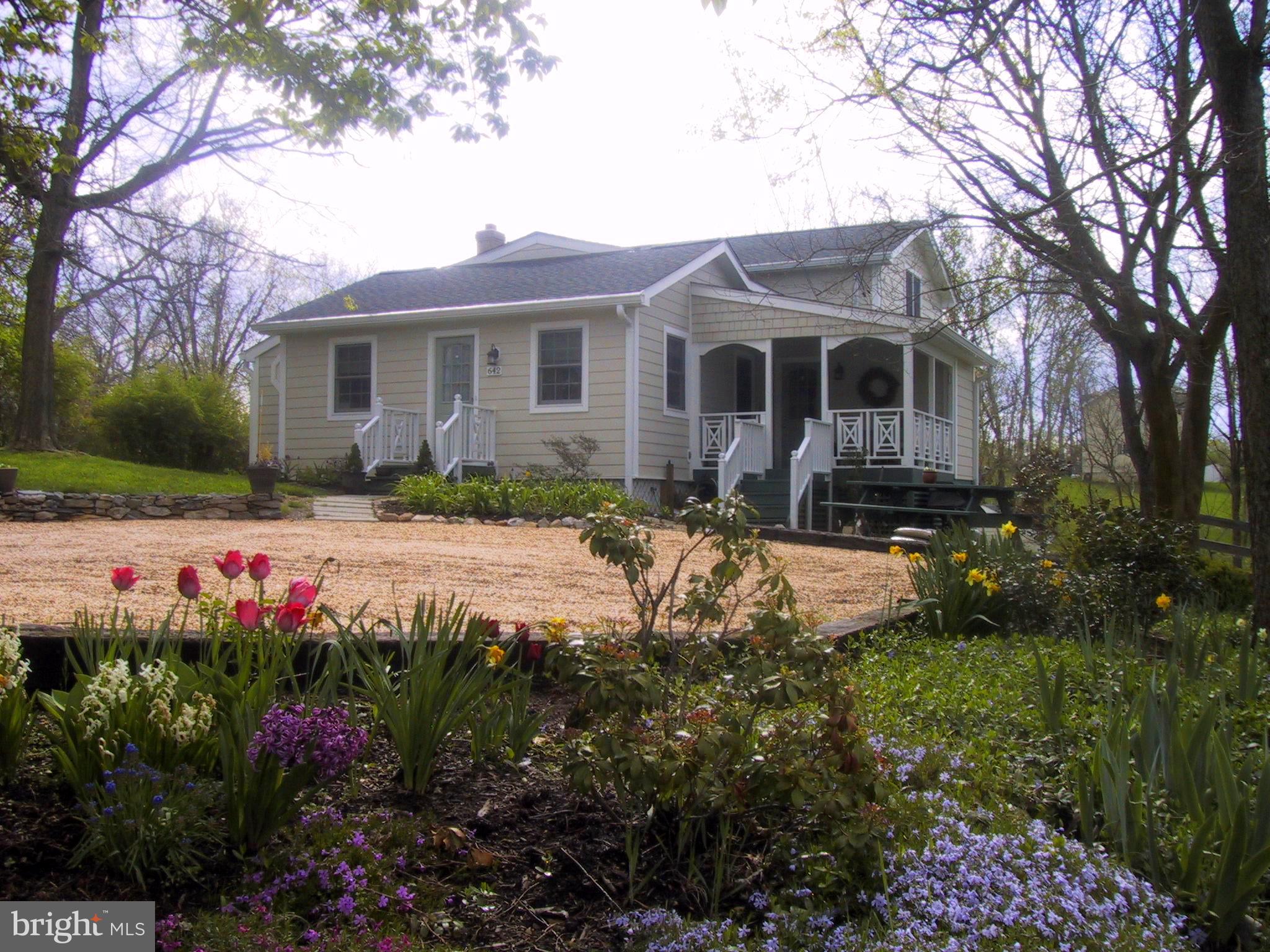 642 Bishop Meade Road Boyce, VA 22620 - Photo 1 of 76 Spring