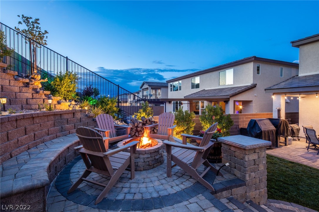 4631 Amazing View Street Las Vegas, NV 89129 - Photo 5 of 41
