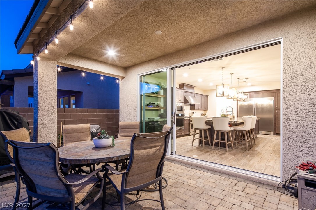 4631 Amazing View Street Las Vegas, NV 89129 - Photo 9 of 41