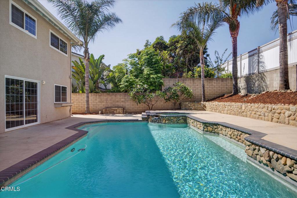 747 Southwick Street Santa Paula, CA 93060 - Photo 44 of 49 44-web-or-mls-044_UpmarketMedia-747Sou17