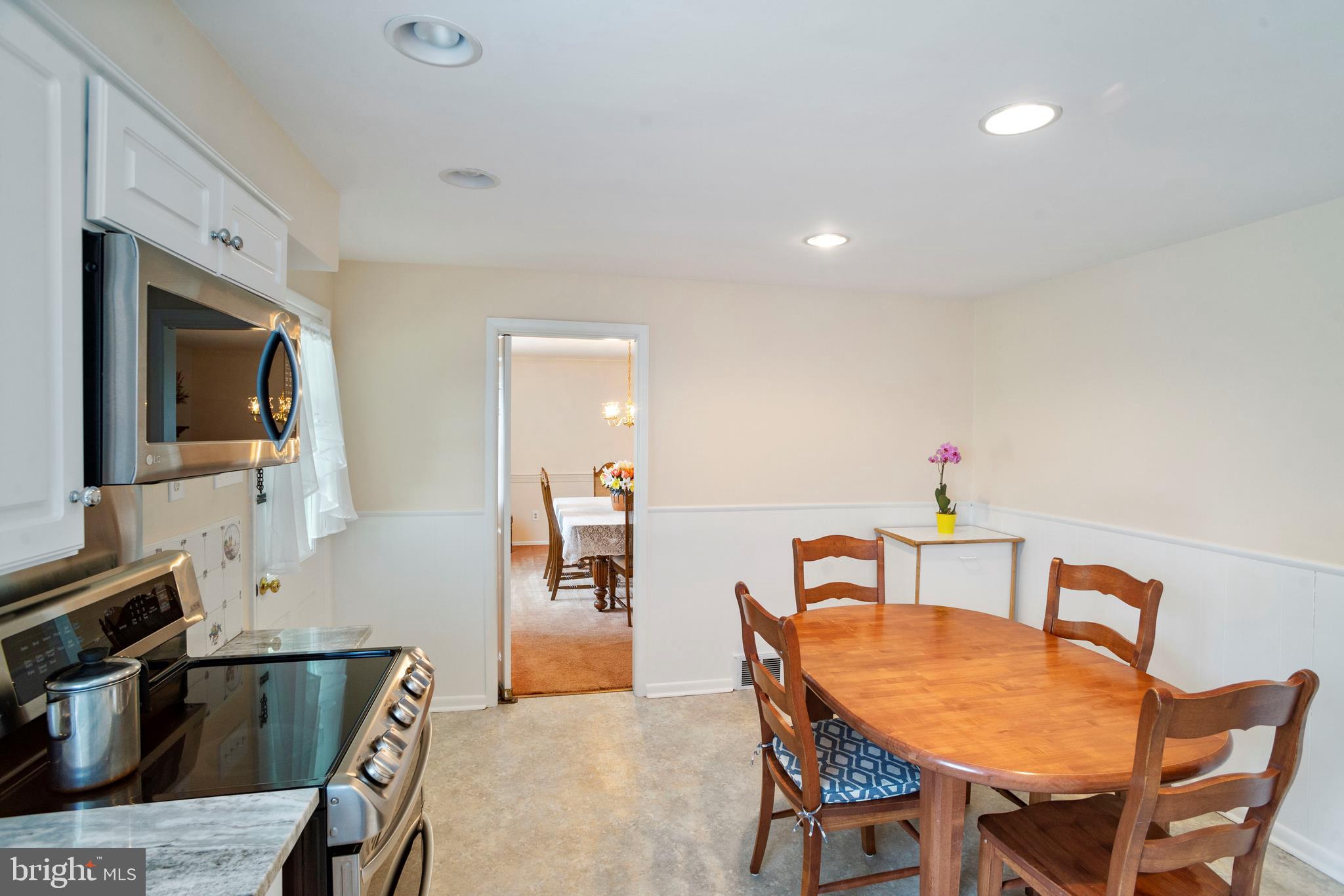 20 Austin Road Yardley, PA 19067 - Photo 8 of 40 Gallery Image 8