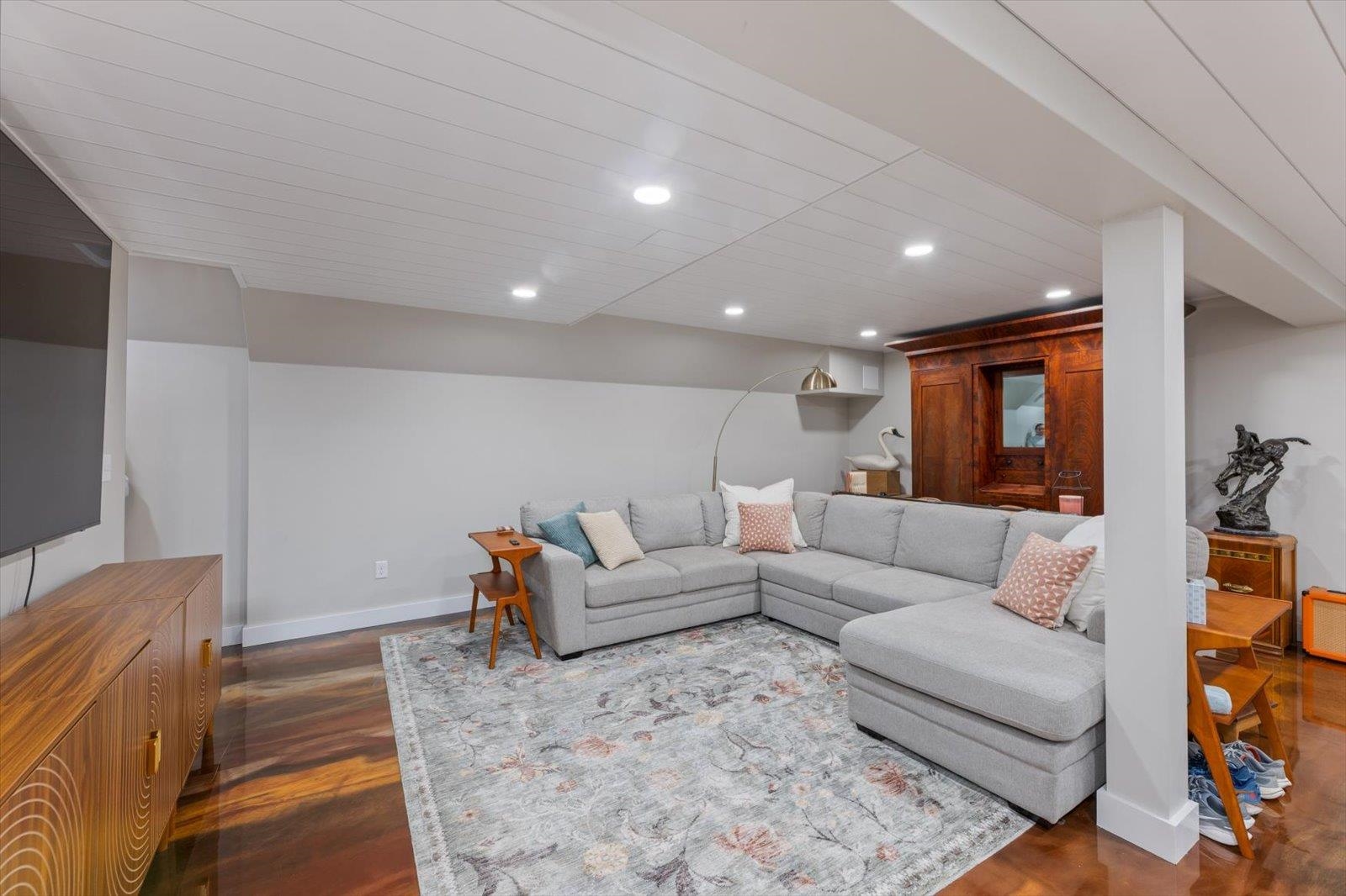533 Windmill Hill Road Dublin, NH 03444 - Photo 27 of 38