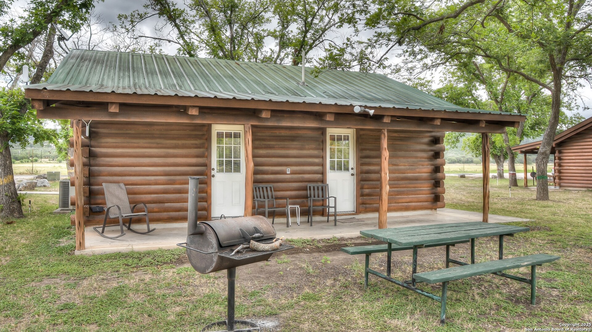 90 Johhny Seibert Lane Rio Frio, TX 78879 - Photo 3 of 49