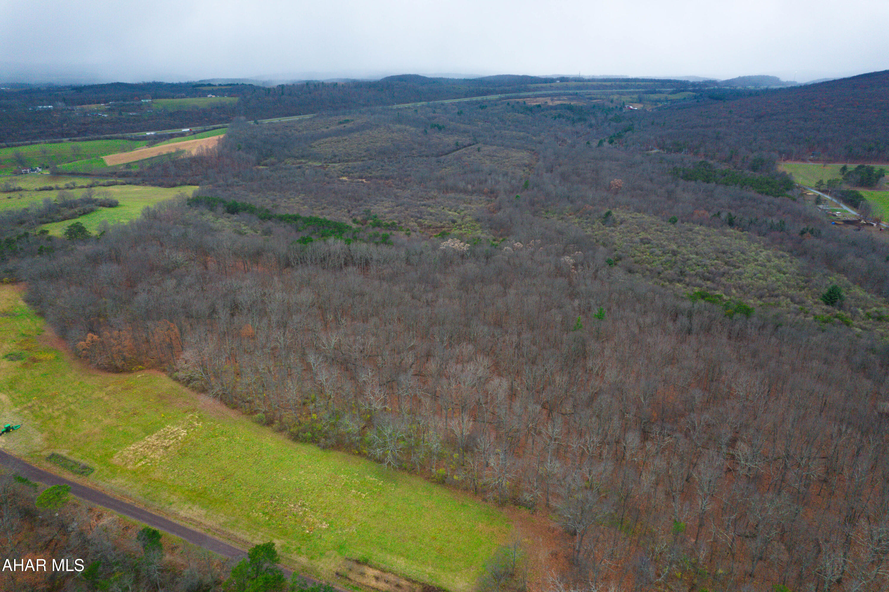 Off Oppenheimer Road Bedford, PA 15522 - Photo 3 of 80 Gallery Image 3