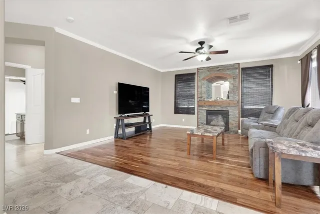 $644,999 | 93 Autumn Day Street, Henderson, NV 89012