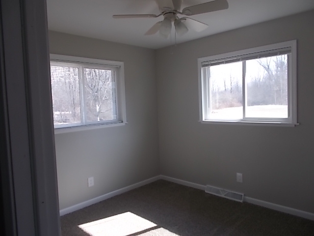 2658 East Beaver Road Kawkawlin, MI 48631 - Photo 12 of 27 Gallery Image 12