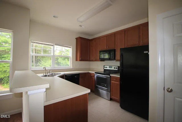 $1,895 | 3705 Glenhaven Road, Raleigh, NC 27606