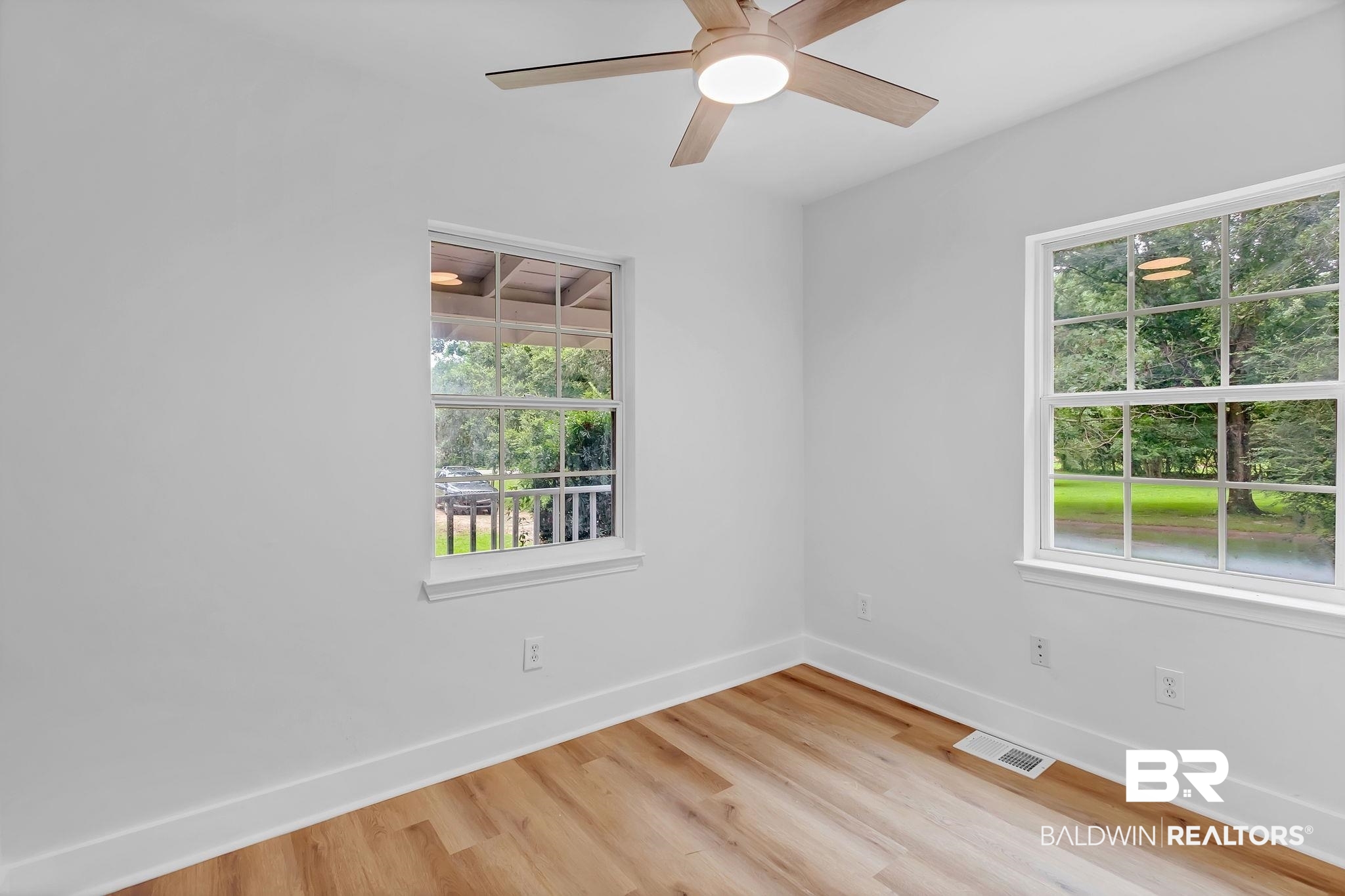 9847 Mosley Road Fairhope, AL 36532 - Photo 19 of 21 Bedroom 3