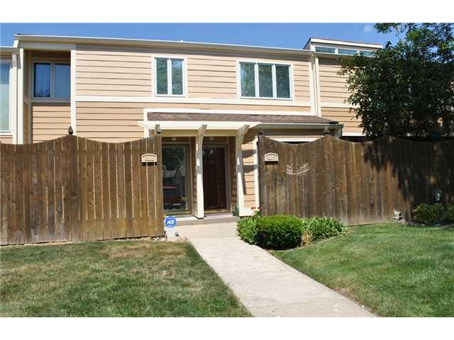 627 Cobblestone Road, Unit 26 3 Avon, IN 46123 - Photo 1 of 20 Gallery Image 1