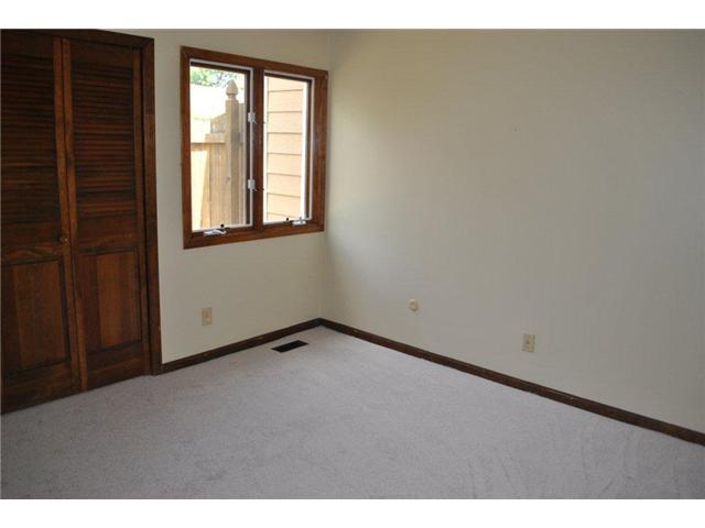 627 Cobblestone Road, Unit 26 3 Avon, IN 46123 - Photo 16 of 20 Gallery Image 16