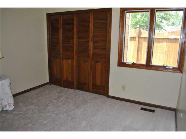 627 Cobblestone Road, Unit 26 3 Avon, IN 46123 - Photo 17 of 20 Gallery Image 17