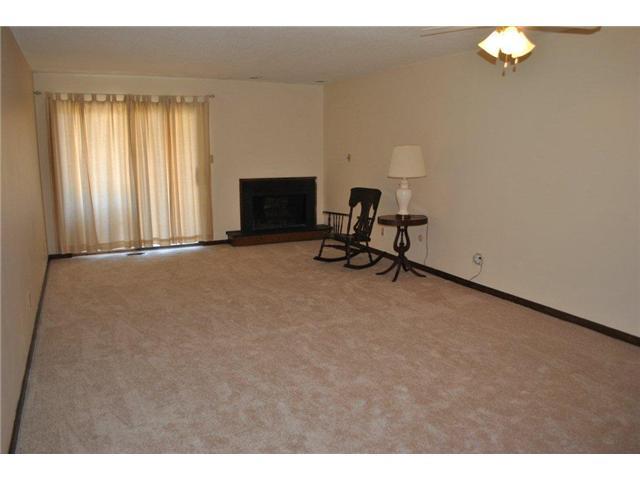 627 Cobblestone Road, Unit 26 3 Avon, IN 46123 - Photo 4 of 20 Gallery Image 4