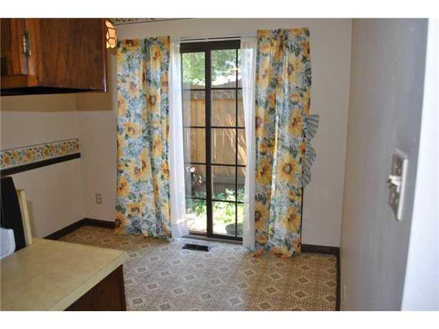 627 Cobblestone Road, Unit 26 3 Avon, IN 46123 - Photo 9 of 20 Gallery Image 9