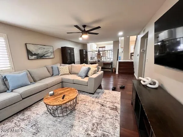 $5,500 | 7633 West Kristal Way, Glendale, AZ 85308