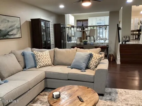 $5,500 | 7633 West Kristal Way, Glendale, AZ 85308