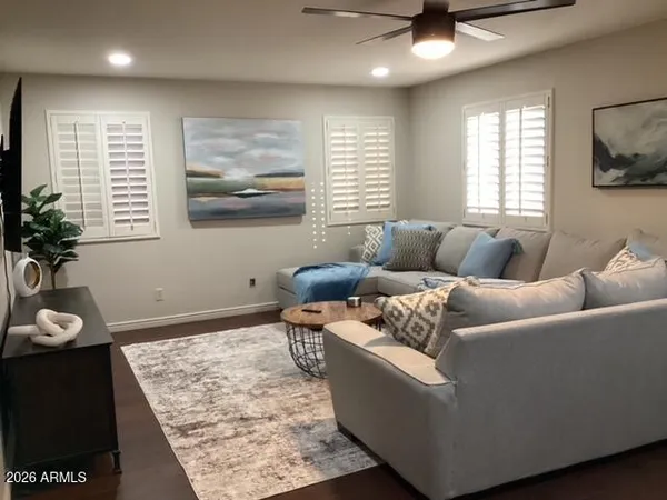 $5,500 | 7633 West Kristal Way, Glendale, AZ 85308