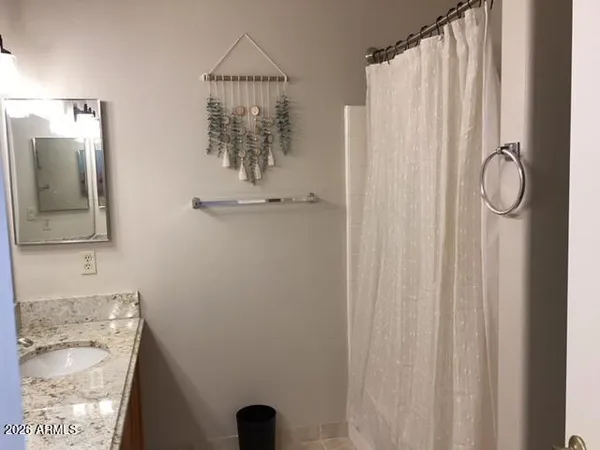 $5,500 | 7633 West Kristal Way, Glendale, AZ 85308