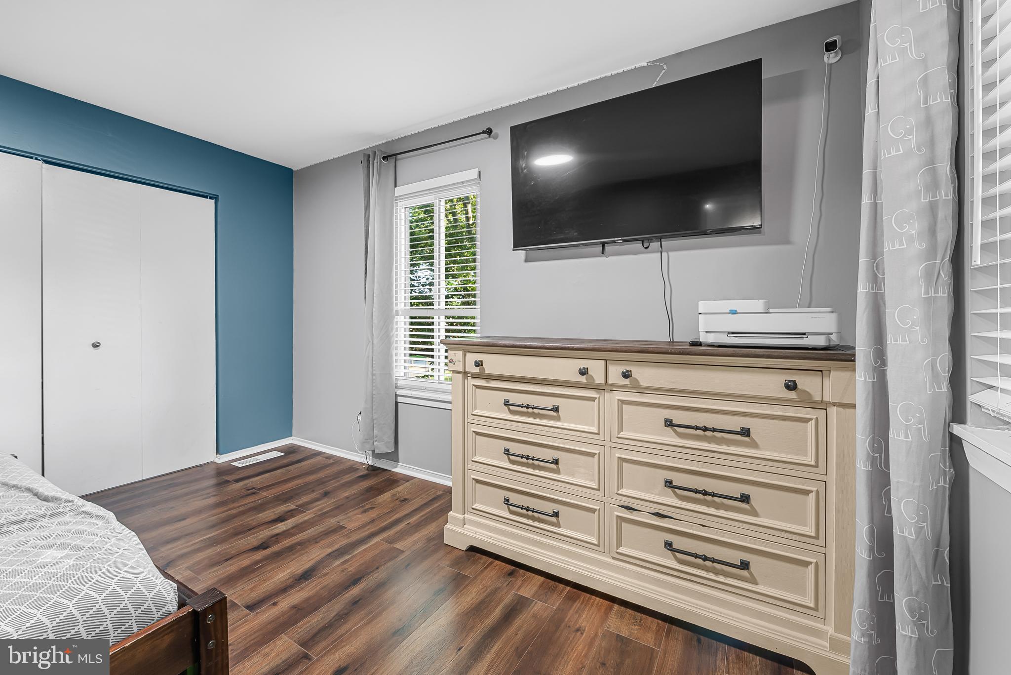 19300 Thomas Farm Road Gaithersburg, MD 20886 - Photo 14 of 26 Bedroom #2