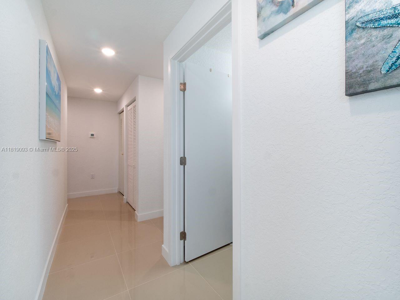 25718 Southwest 143rd Path Homestead, FL 33032 - Photo 14 of 26 a view of hallway