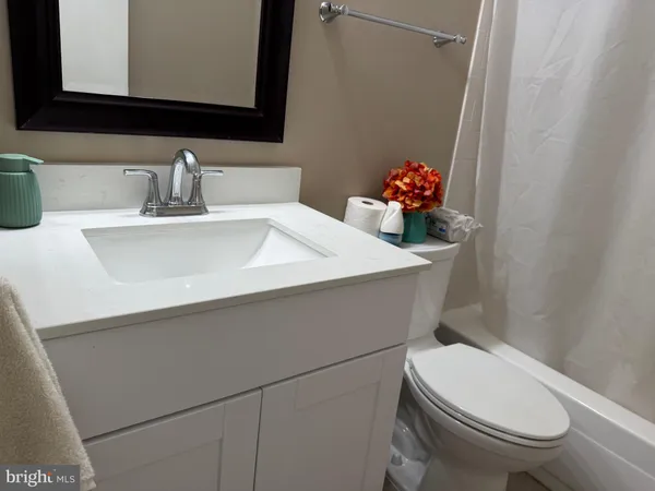 $280,000 | 6099 Majors Lane, Unit 9, Columbia, MD 21045