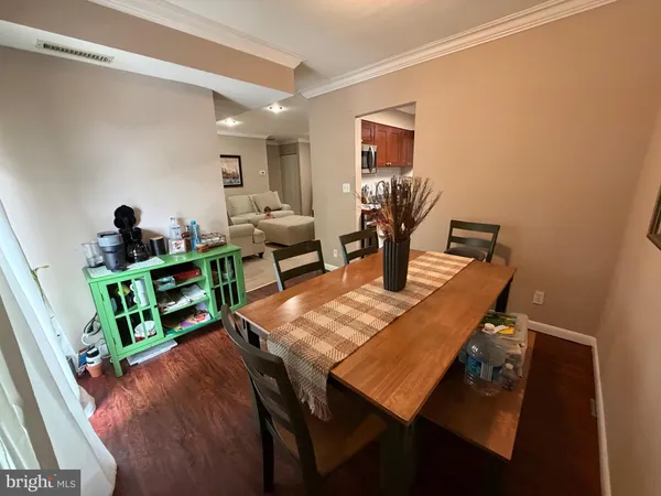 $280,000 | 6099 Majors Lane, Unit 9, Columbia, MD 21045