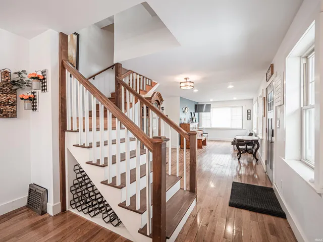 $295,000 | 3723 Stringtown Road, Evansville, IN 47711