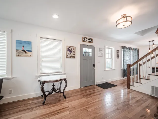 $295,000 | 3723 Stringtown Road, Evansville, IN 47711