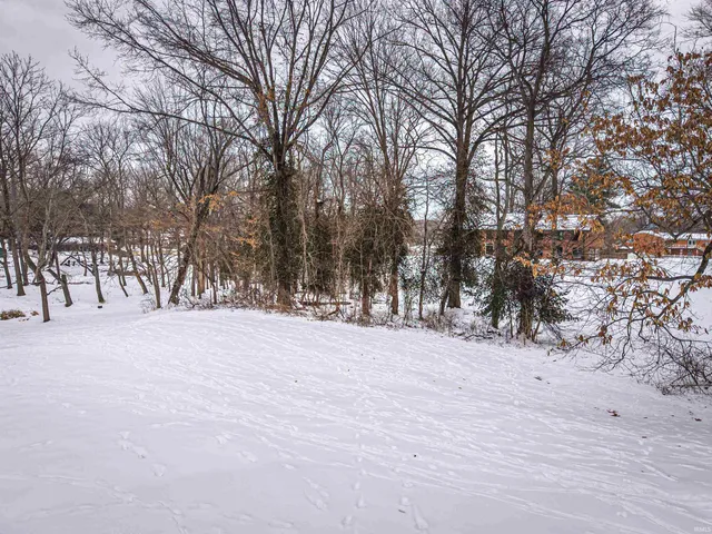 $295,000 | 3723 Stringtown Road, Evansville, IN 47711