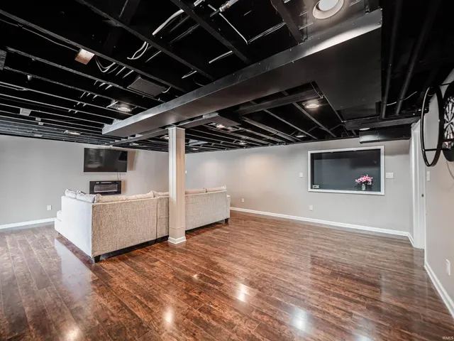 $295,000 | 3723 Stringtown Road, Evansville, IN 47711