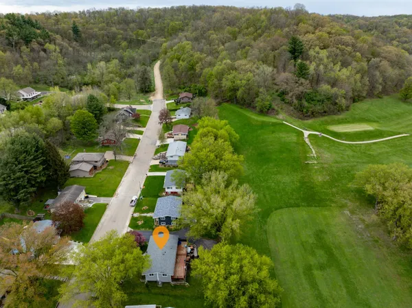 $275,000 | 670 South Cairns Avenue, Richland Center, WI 53581