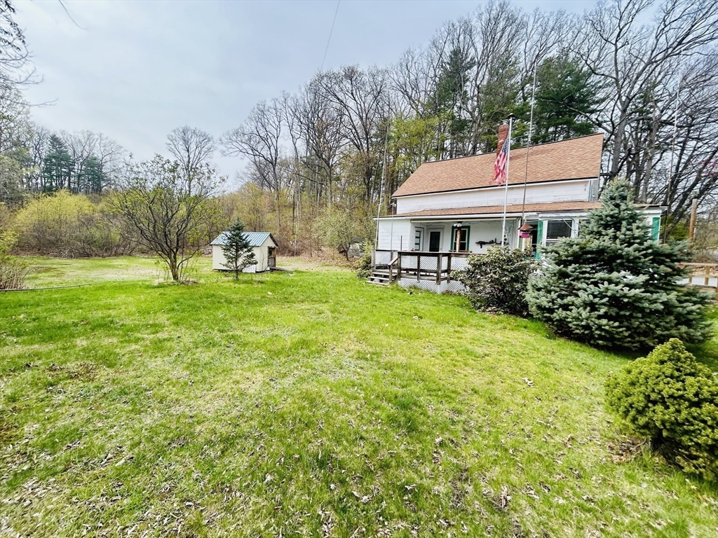 8 Benjamin Road Shirley, MA 01464 - Photo 21 of 28