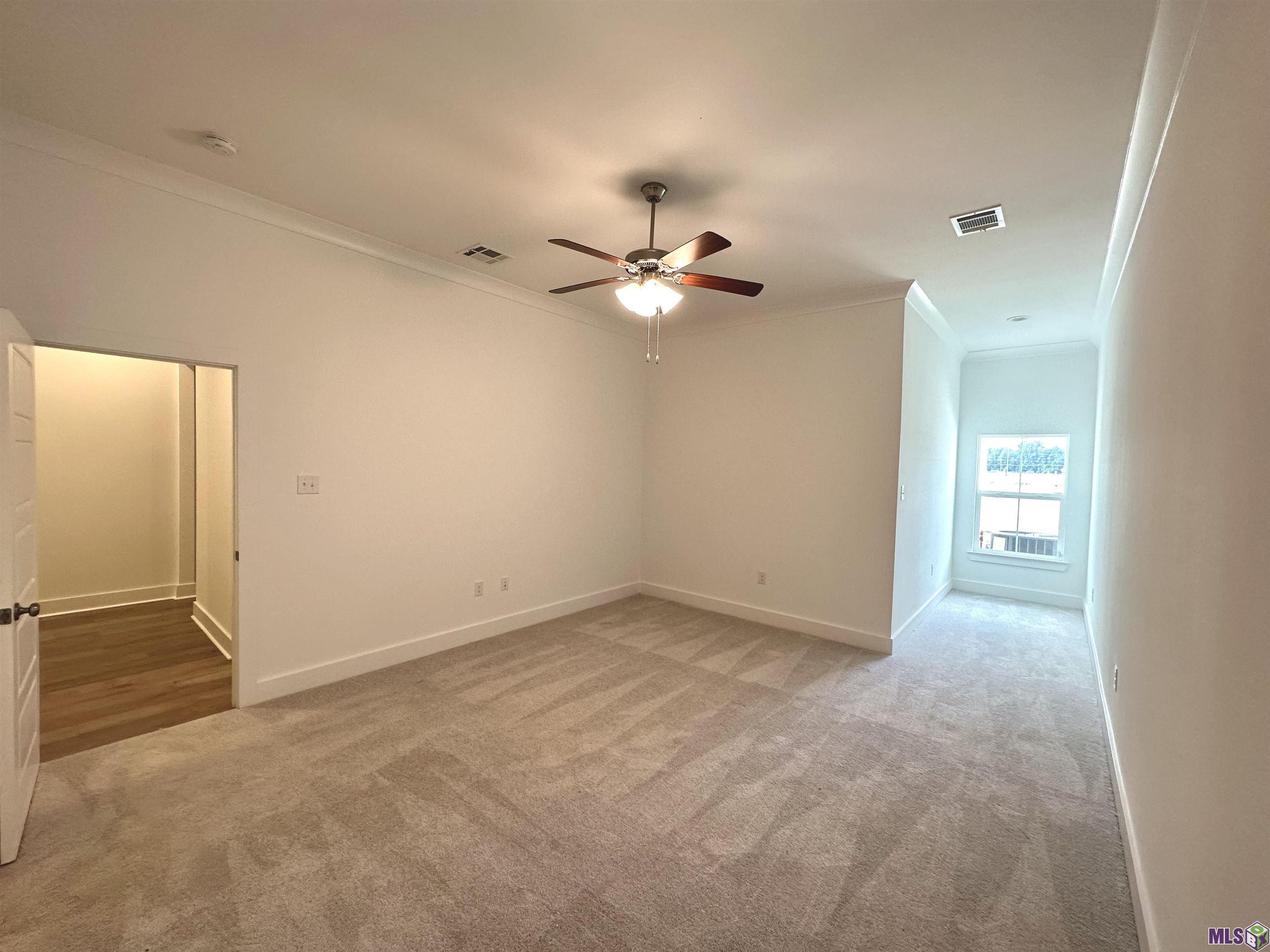 10144 The Grove Boulevard Baton Rouge, LA 70836 - Photo 5 of 6