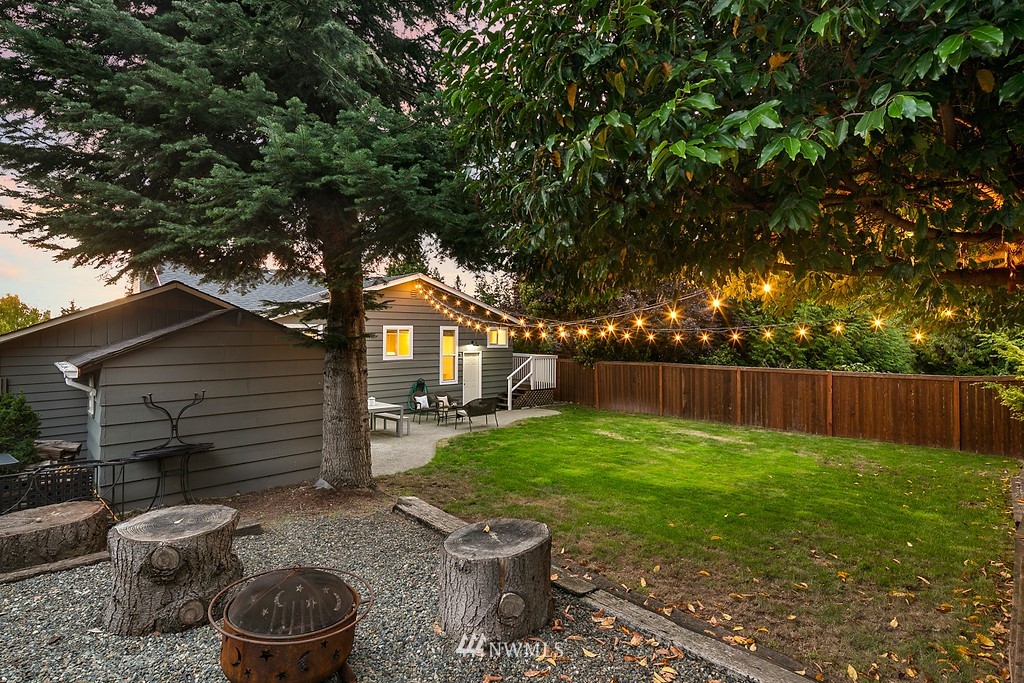 9822 45th Avenue Southwest Seattle, WA 98136 - Photo 28 of 33 Gallery Image 28