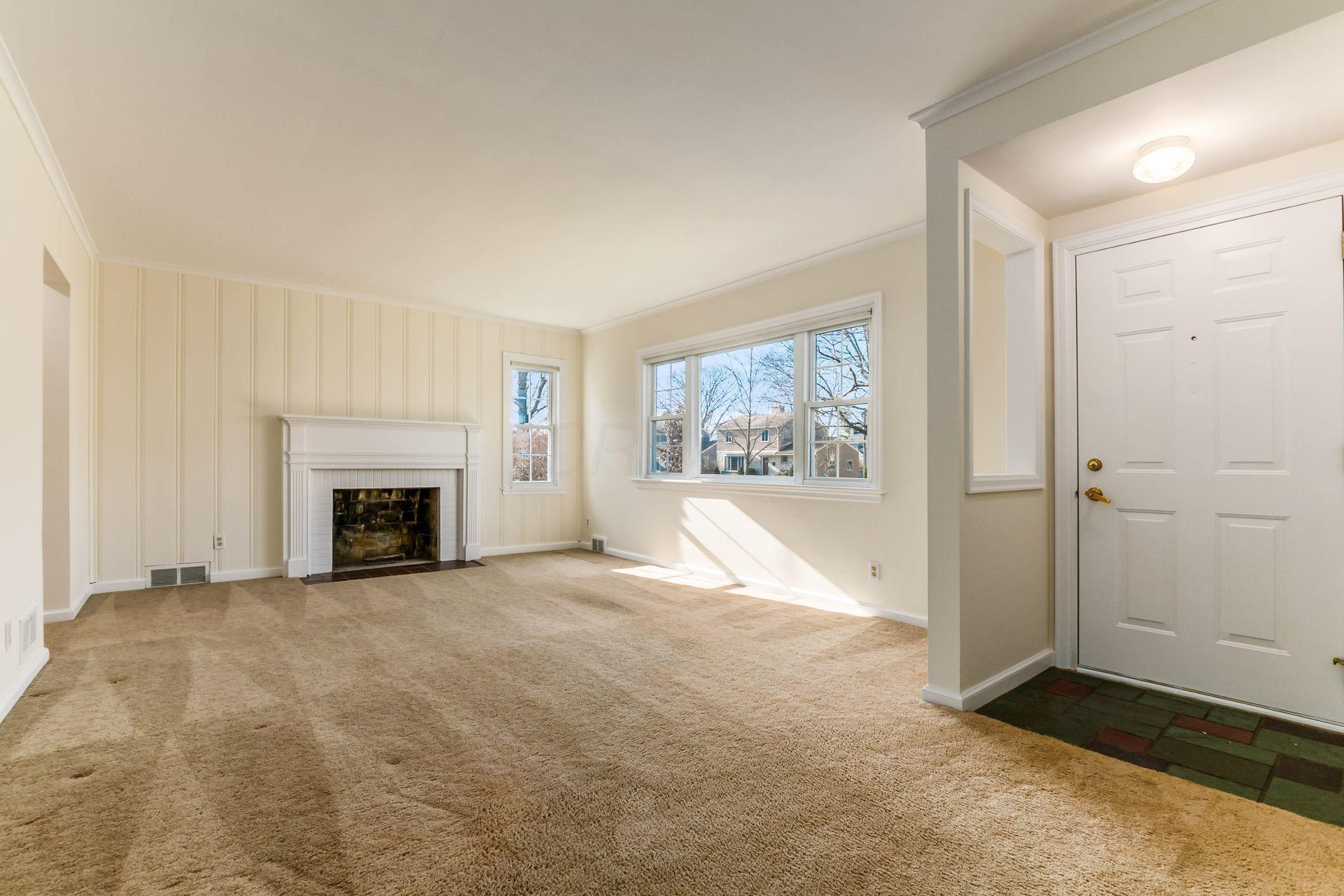 2534 Chester Road Columbus, OH 43221 - Photo 3 of 42