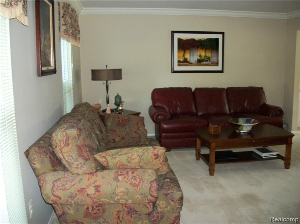 36125 Fredericksburg Road Farmington Hills, MI 48331 - Photo 15 of 63