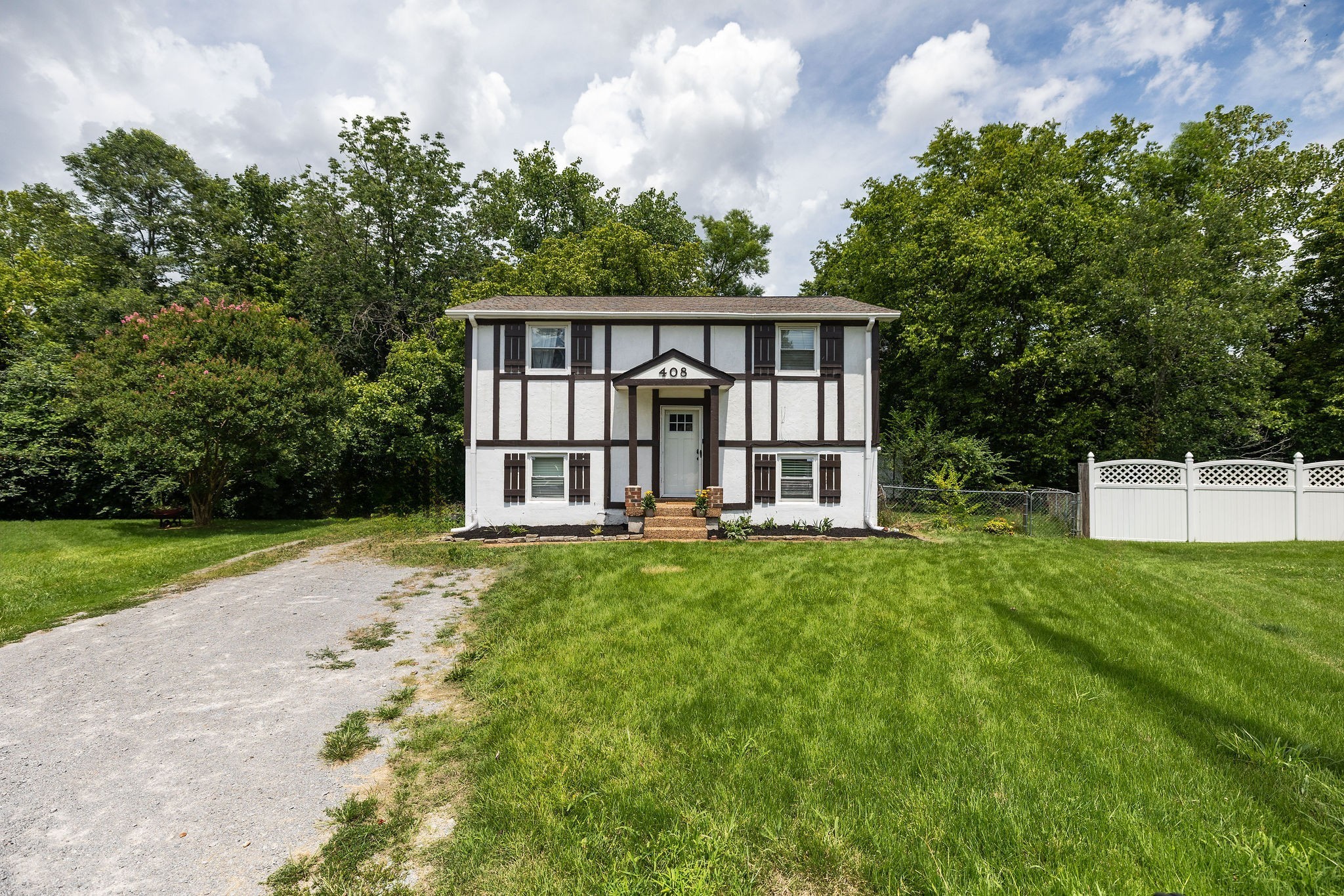 408 Barclay Square Circle Antioch, TN 37013 - Photo 2 of 35