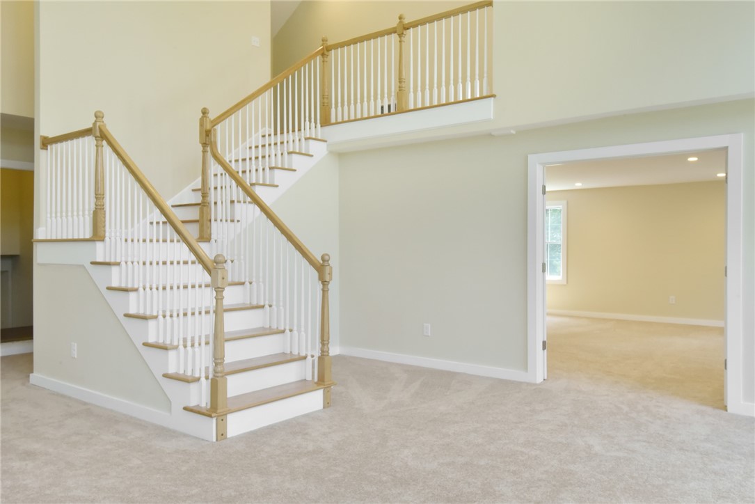 580 Potowomut Road Warwick, RI 02818 - Photo 13 of 34 Gallery Image 13