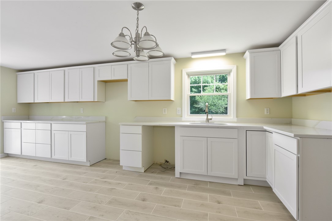 580 Potowomut Road Warwick, RI 02818 - Photo 17 of 34 Gallery Image 17