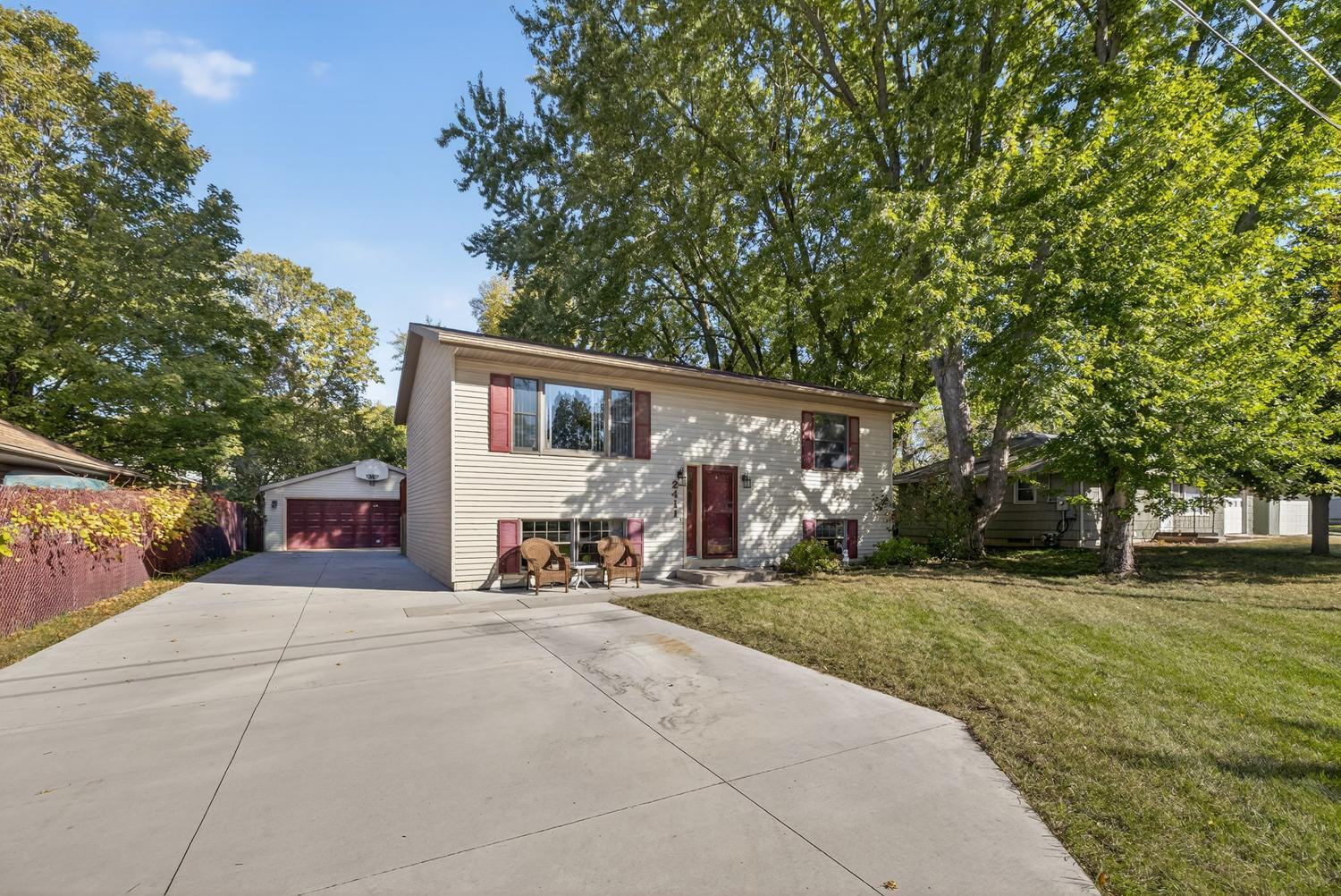 2411 Mayhill Street Southeast Rochester, MN 55904 - Photo 1 of 1 Gallery Image 1