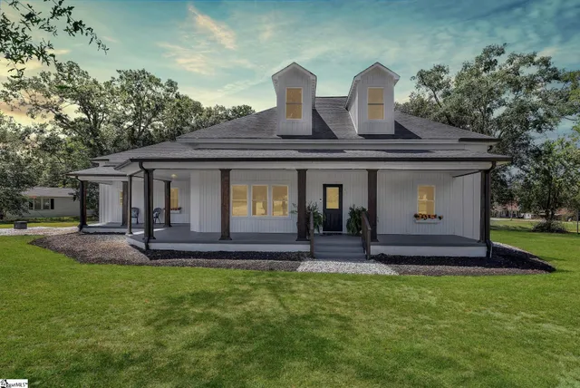 $339,900 | 511 West Broad Street, Iva, SC 29655