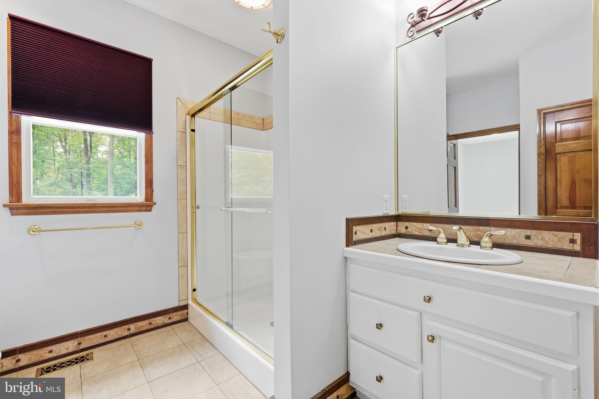 1669 Fennel Road Quakertown, PA 18951 - Photo 40 of 68 Walk-in glass enclosed shower