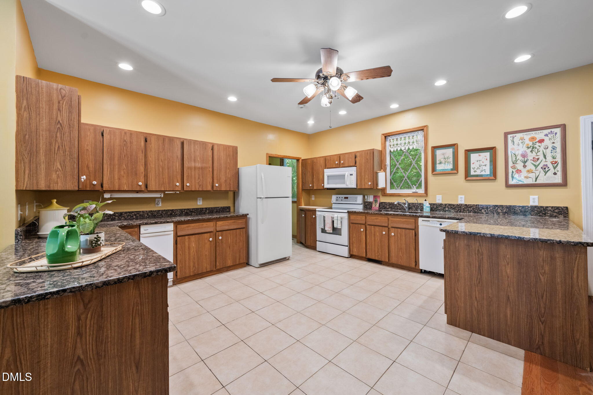 3720 Martin Road Efland, NC 27243 - Photo 7 of 47 10-web-or-mls-untitled-18