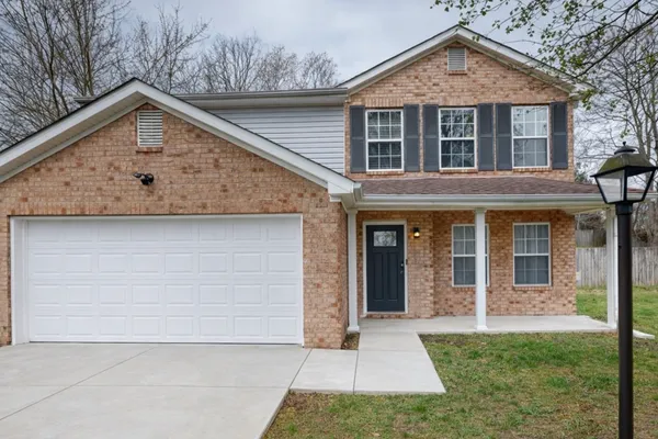 $469,900 | 7226 Hidden Lake Drive, Fairview, TN 37062