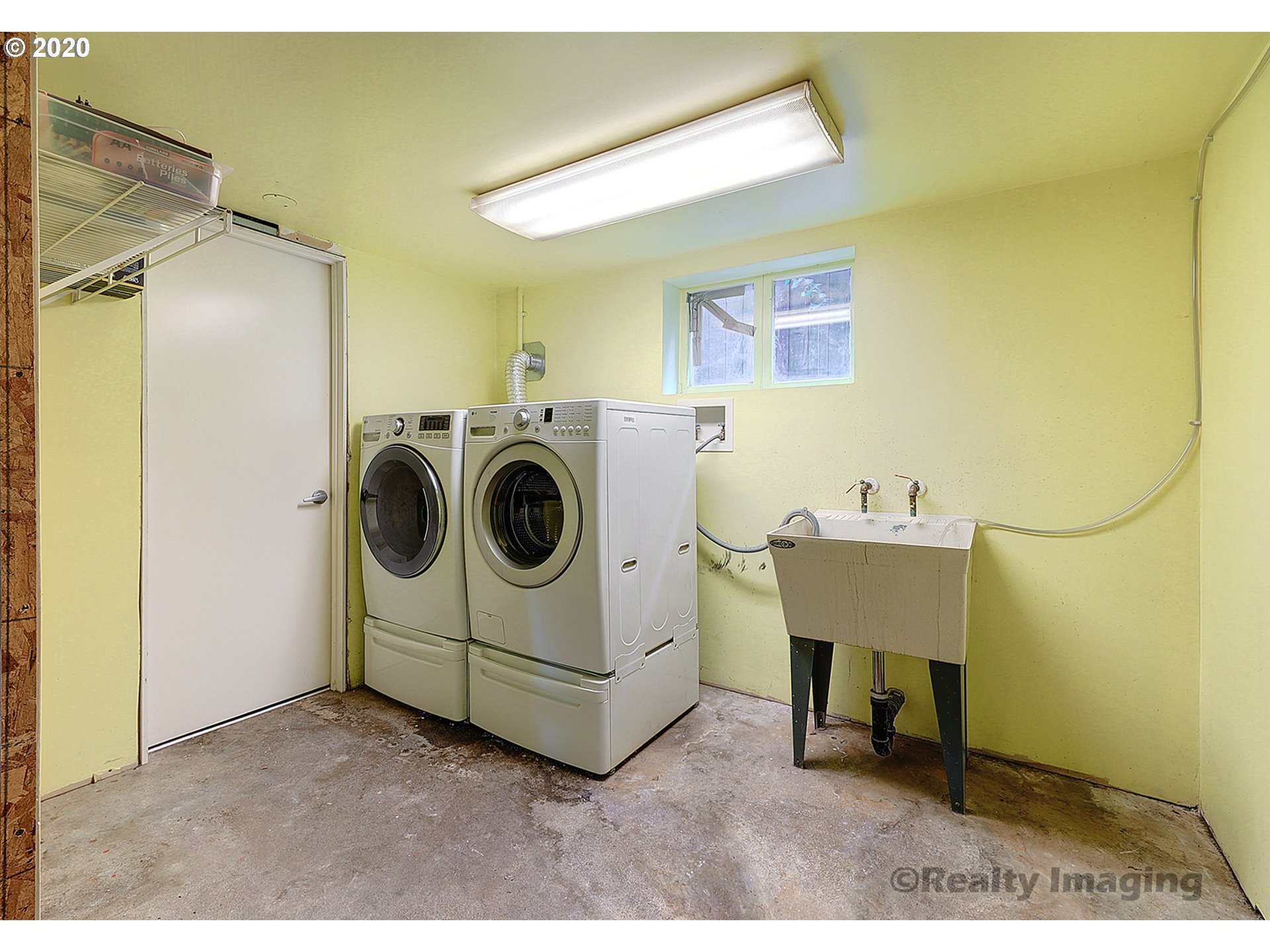 63 Northeast Cook Street Portland, OR 97212 - Photo 26 of 31 Gallery Image 26