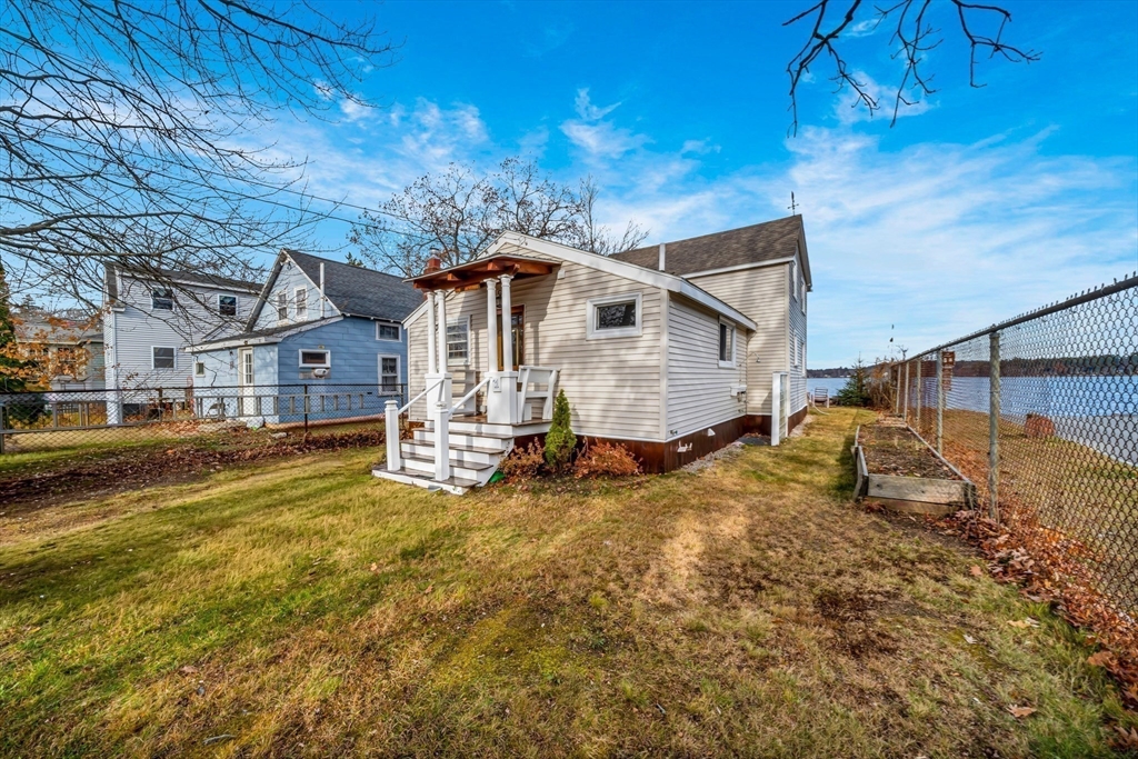 1 Bisson Lane Merrimac, MA 01860 - Photo 7 of 38