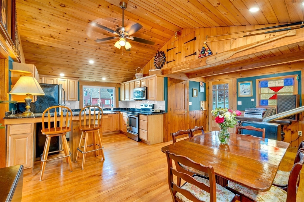 1 Bisson Lane Merrimac, MA 01860 - Photo 9 of 38
