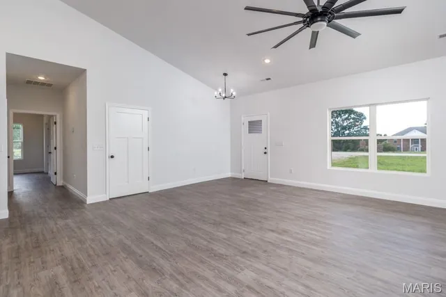 $314,900 | 25570 Ridgeview Lane, Waynesville, MO 65583