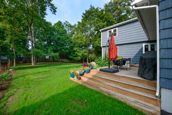 6 Carmel Road Andover, MA 01810 - Photo 16 of 42