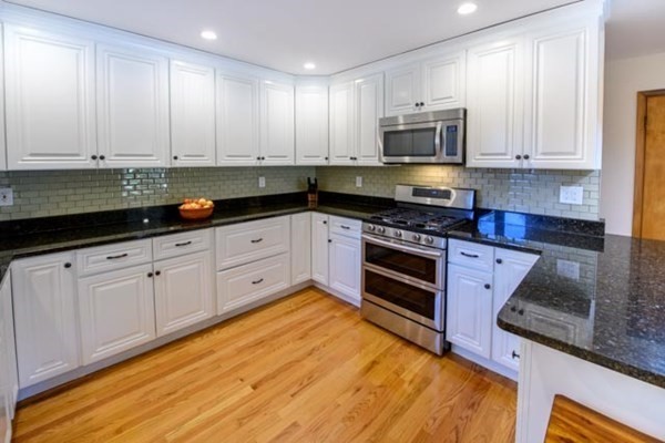 6 Carmel Road Andover, MA 01810 - Photo 21 of 42